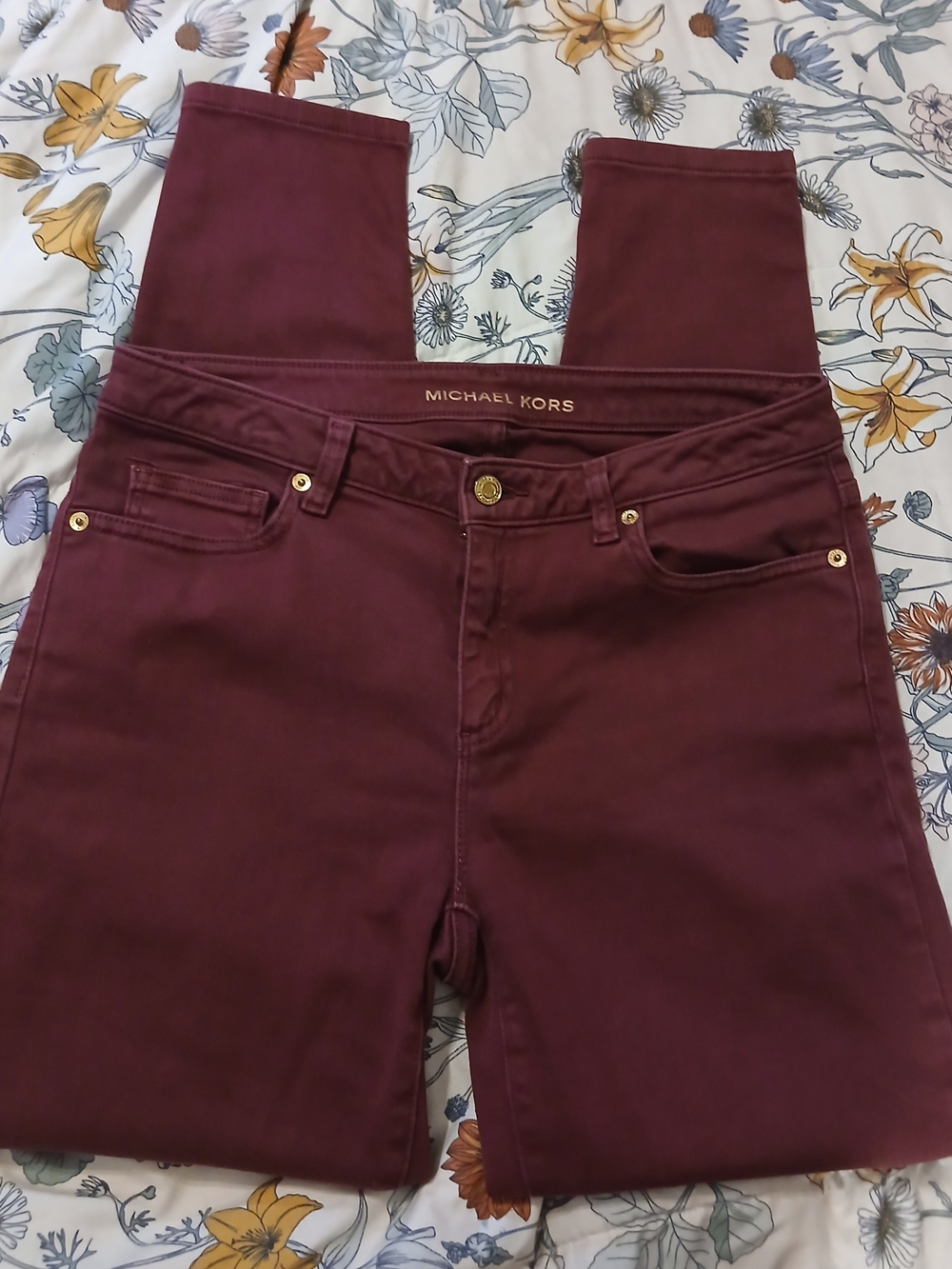 Michael Kors Women's Maroon Skinny Jeans with Gold Accents